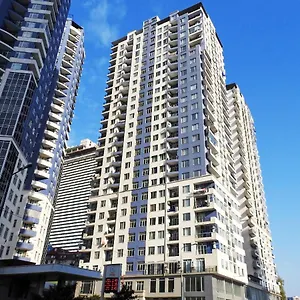 https://real-palace-apartment-batumi.batumihotels.net